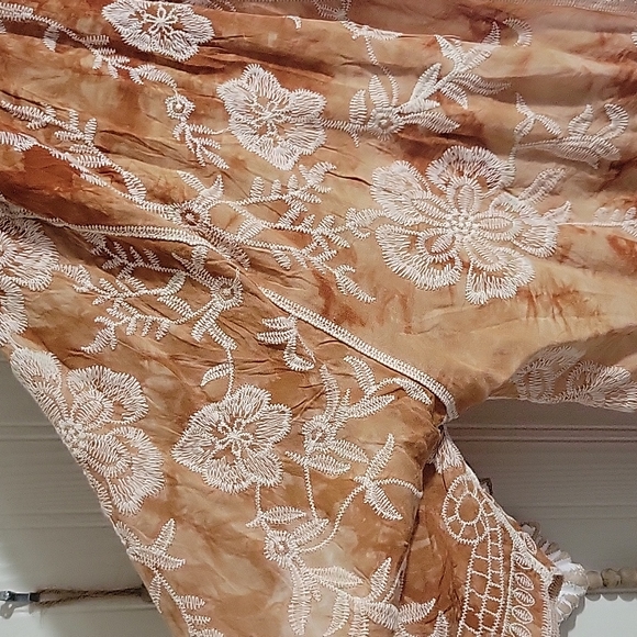 Kimono Blouse - Picture 2 of 3